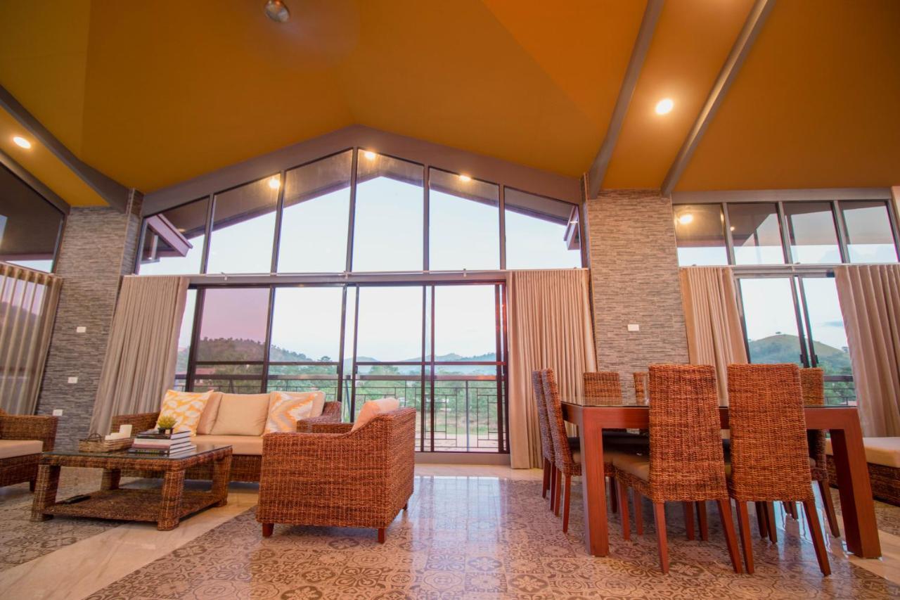 Bella Villa Coron Luaran gambar