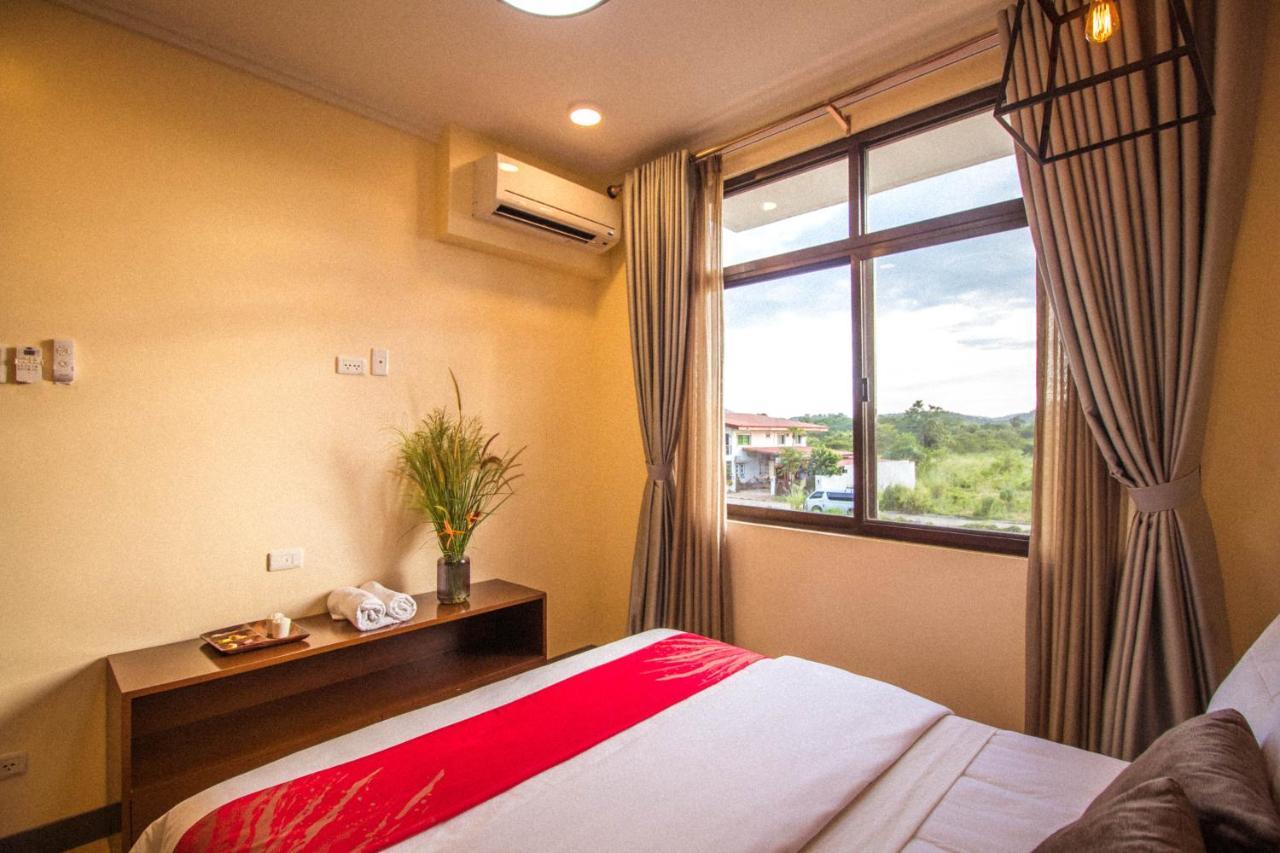 Bella Villa Coron Luaran gambar