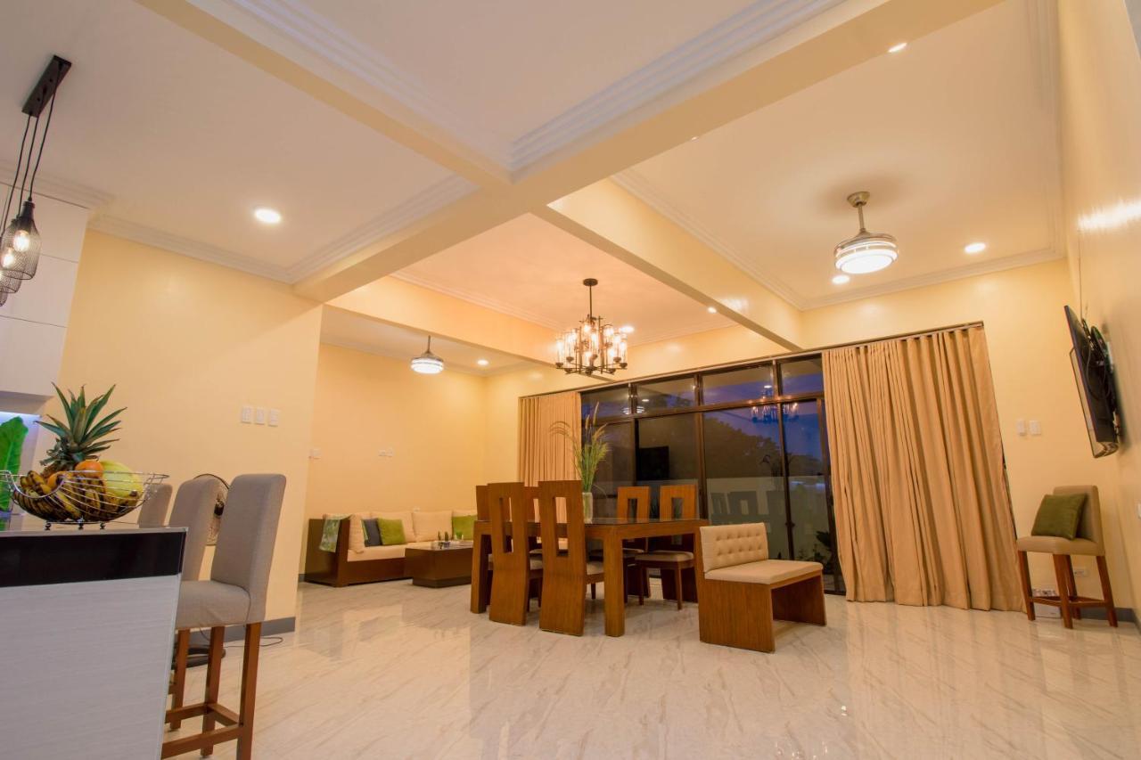 Bella Villa Coron Luaran gambar