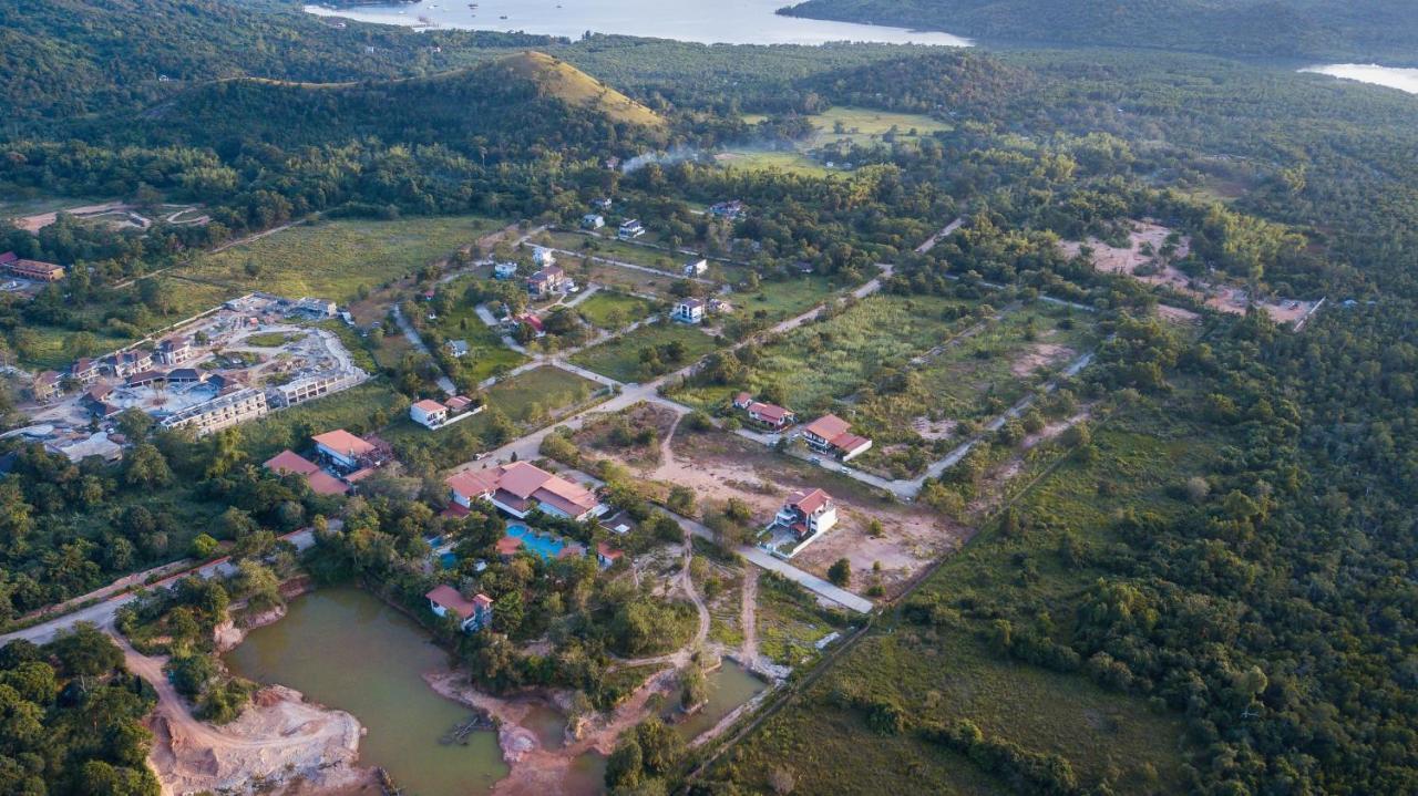 Bella Villa Coron Luaran gambar