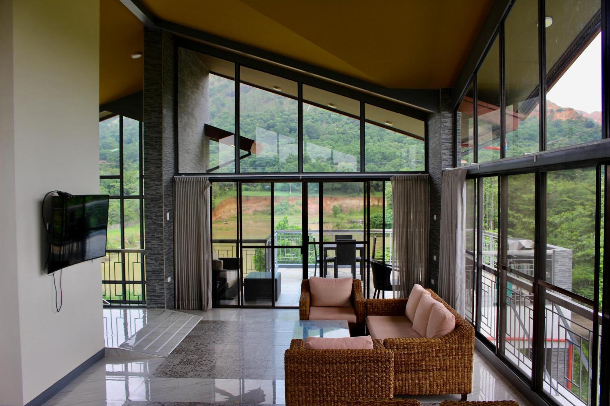 Bella Villa Coron Luaran gambar