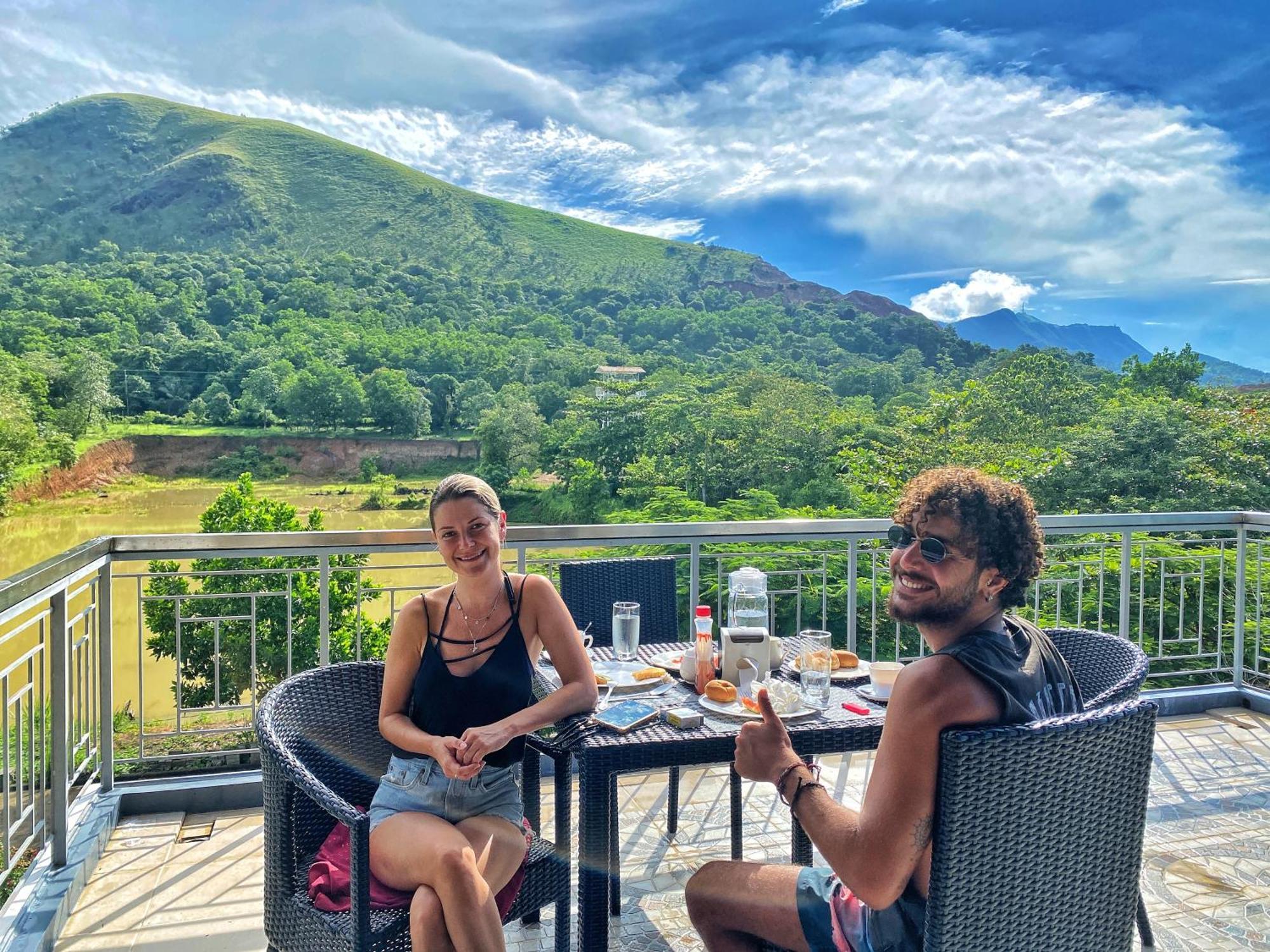 Bella Villa Coron Luaran gambar