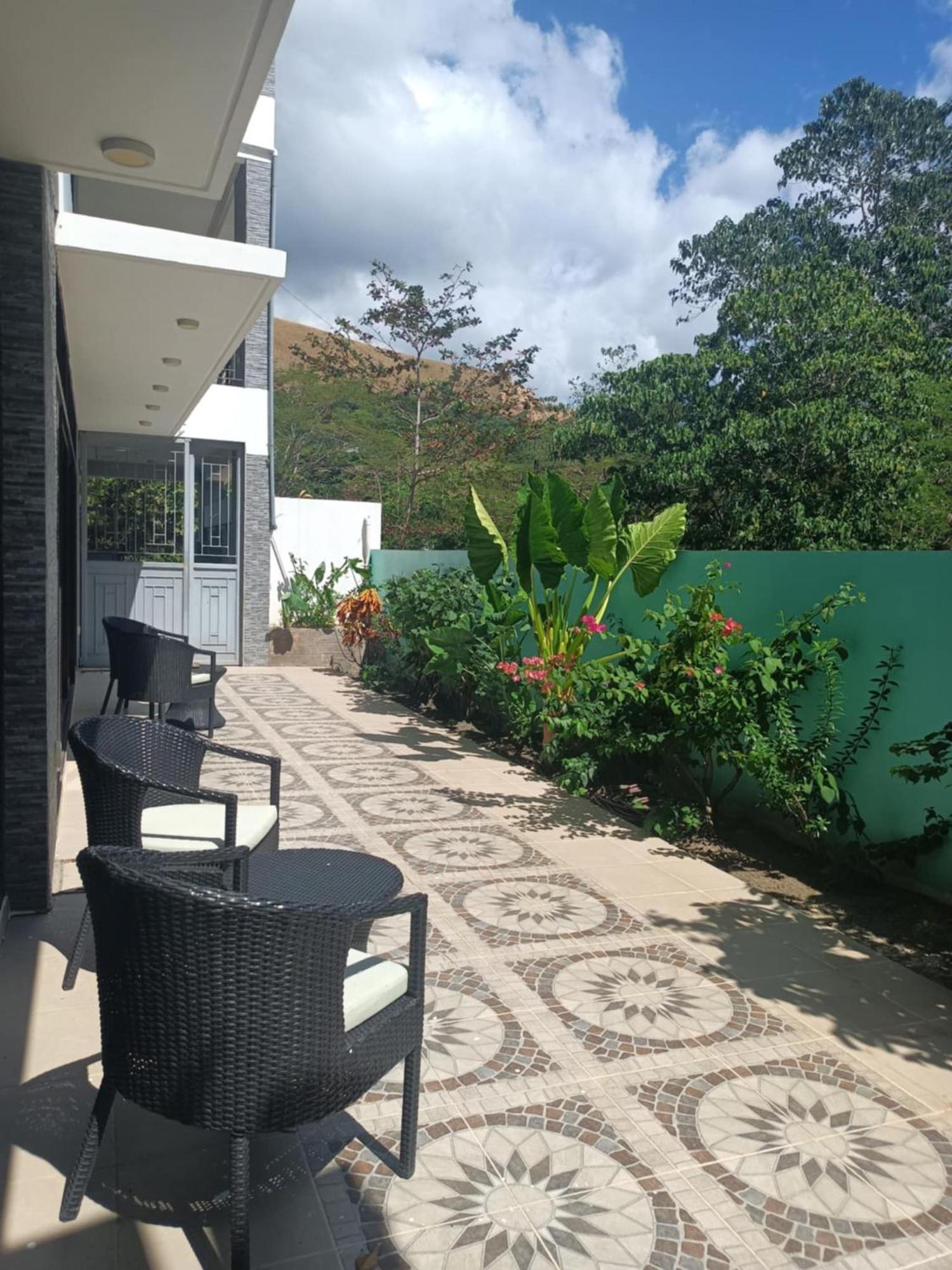 Bella Villa Coron Luaran gambar